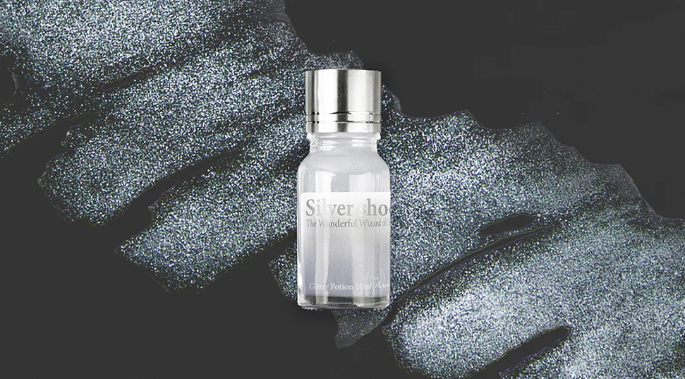 Płyn do atramentów Wearingeul Glitter Potion | Srebrne Trzewiczki - Image 2